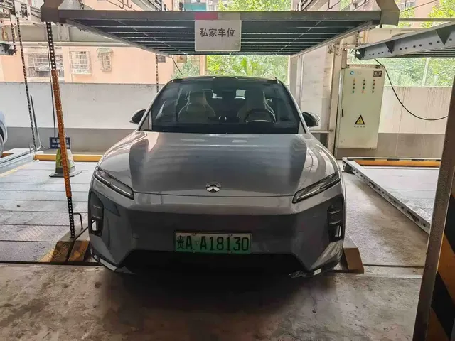 NIO ET5T 2025 75kWh Touring