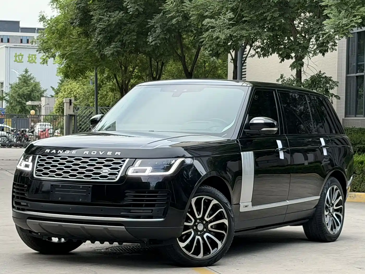 Land Rover Range Rover 2020 3.0 L6 Heritage Extended Edition
