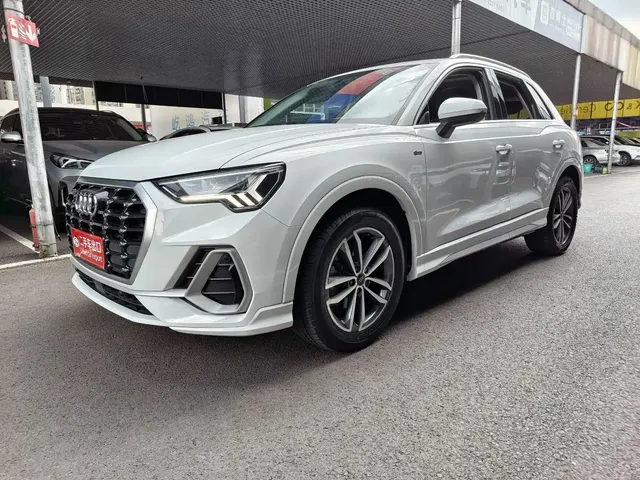 Audi Q3 2023 35 TFSI Progressive Dynamic (1.4T)
