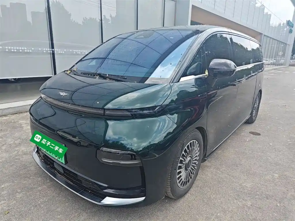 Geely Galaxy Yizhen L380 2025 Model 805km Flagship Edition AWD