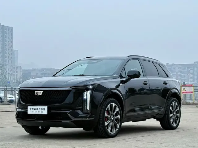 Cadillac XT5 2025 Model 2.0T Platinum