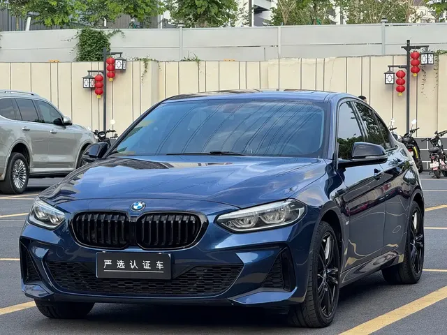 BMW 1 Series 2021 125i M Sport Black Night Edition