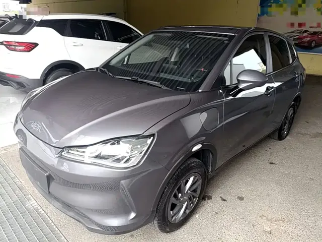 Nezha Auto Nezha V 2021 Standard Range Entertainment Upgrade