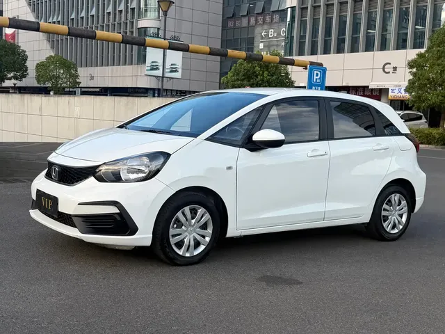 Honda Fit 2021 Model 1.5L CVT Trend Run Pro