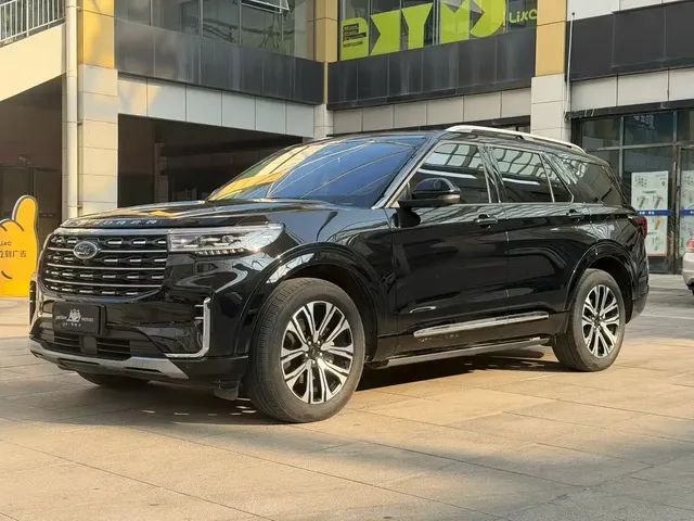 Ford Explorer 2024 2.3T EcoBoost AWD Titanium Edition 7-Seater