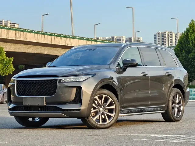 Li Auto Li ONE 2020 Extended Range 6-seater