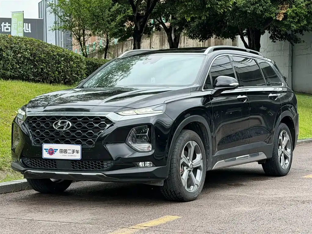 Hyundai Santa Fe 2019 Model 380 TGDi GLS Automatic 2WD Luxury Version China V
