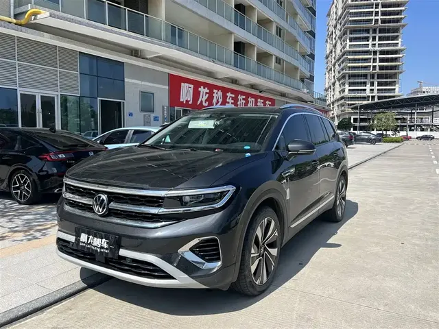 Volkswagen Talagon 2023 380TSI 4WD Luxury Pro Edition