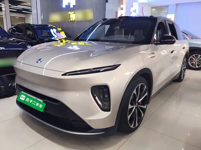 NIO ES8 2023 100kWh Signature Edition
