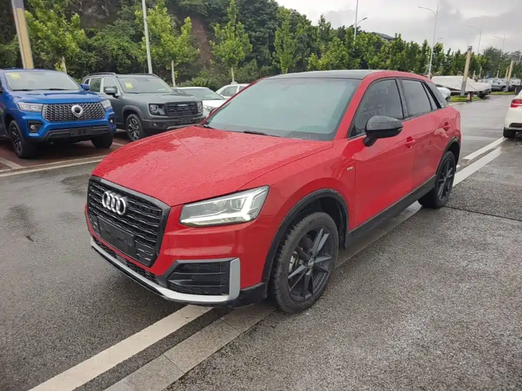 Audi Q2L 2021 Model 35 TFSI Fashion Dynamic