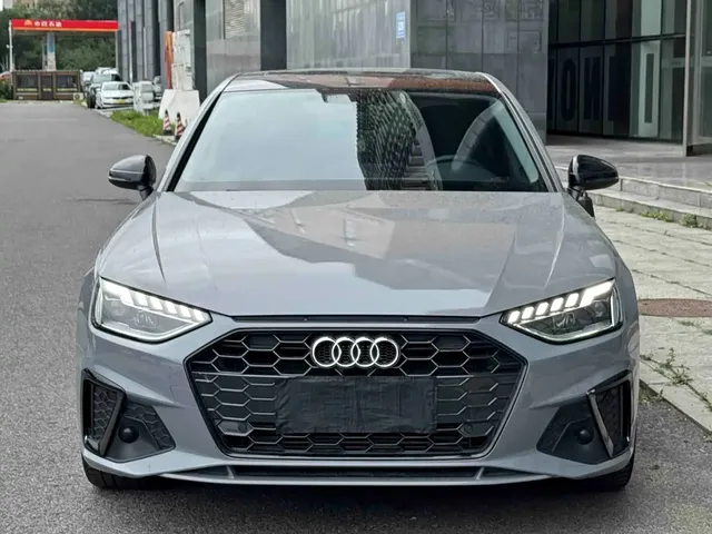 Audi A4L 2022 40 TFSI Fashion Dynamic