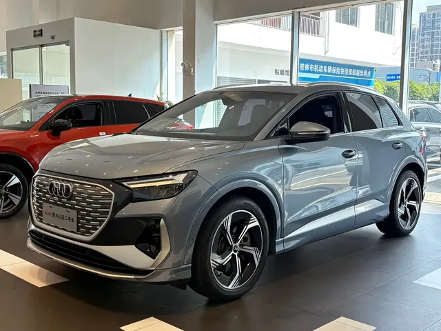 Audi Q4 e-tron 2023 40 e-tron Innovation Edition