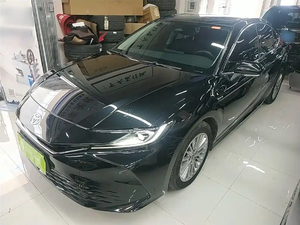 Toyota Camry 2024 Hybrid 2.0HGVP Luxury Edition