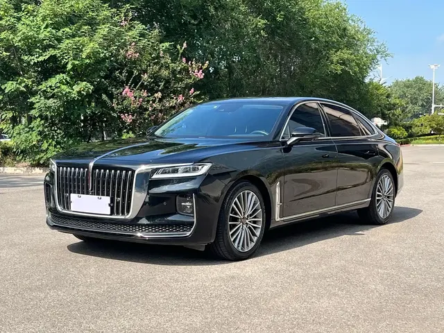 Hongqi H9 2022 2.0T Smart Connect Flag Enjoy Edition