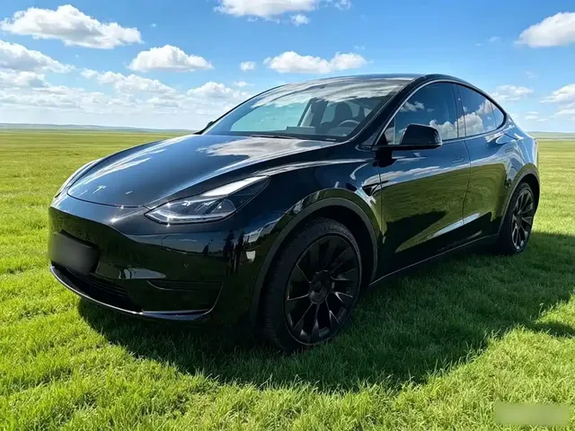 Tesla Model Y 2022 Facelift Rear-Wheel Drive Version