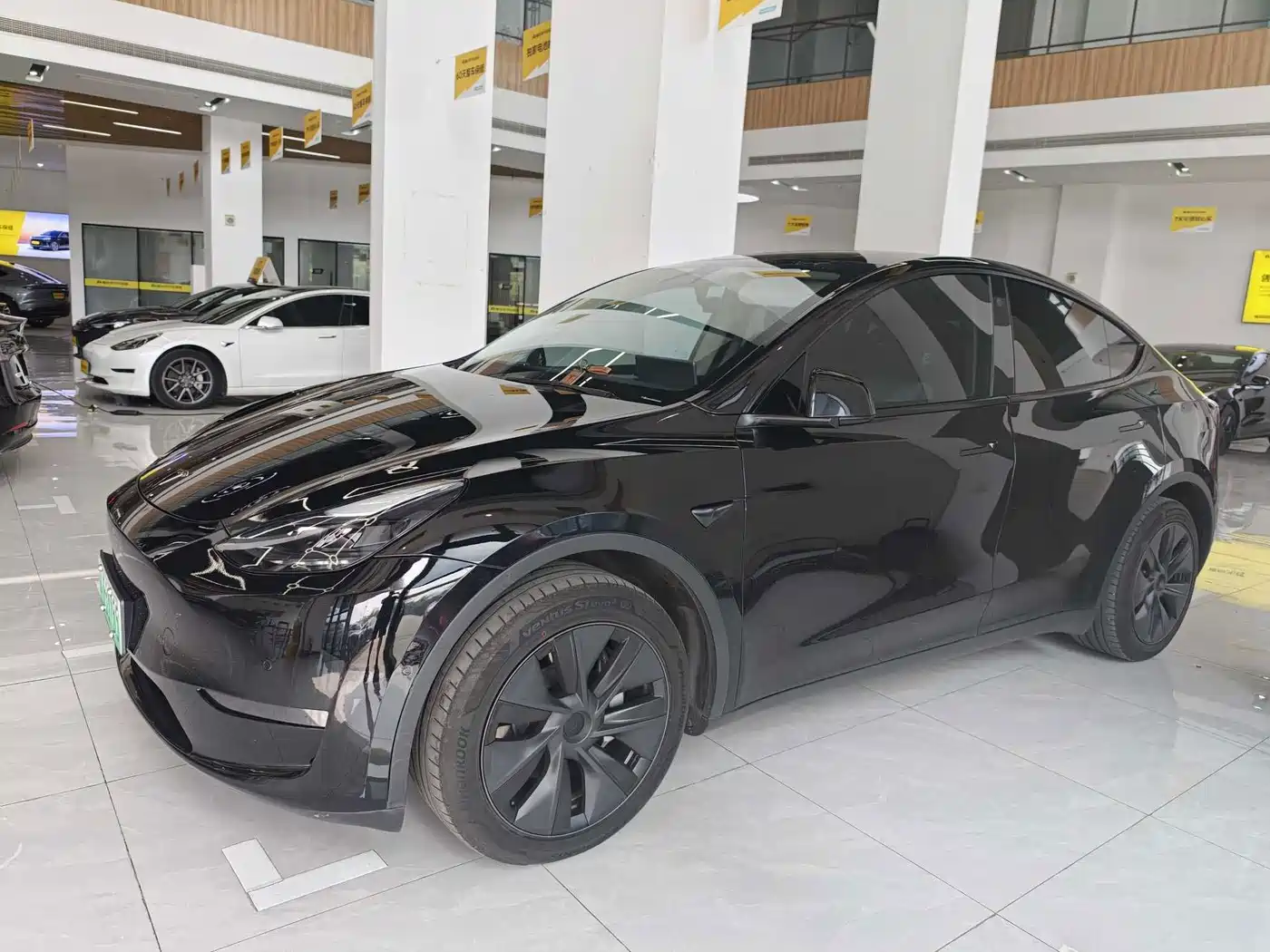 Tesla Model Y 2023 Rear-Wheel Drive Edition