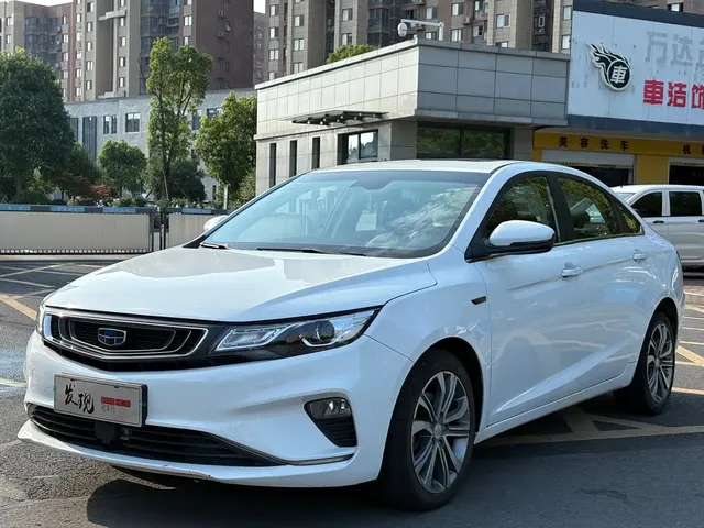 Geely Emgrand GL 2018 1.4T DCT Premium Smart Connect