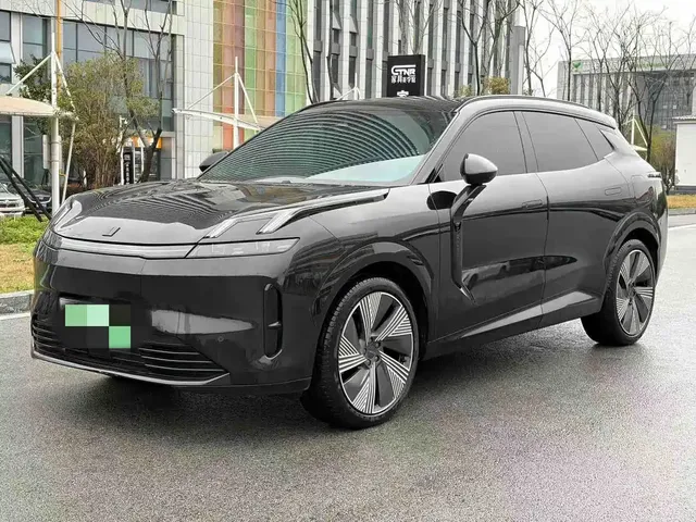 Lynk & Co 08 EM-P 2023 120km Long Range Halo
