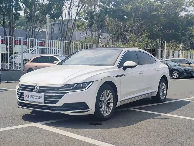 Volkswagen FAW-Volkswagen CC 2020 330TSI Glamour Version China VI