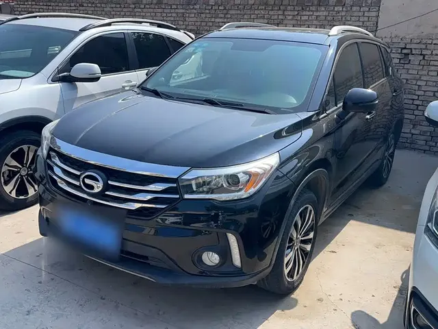 GAC Trumpchi GS4 2017 235T Automatic 2WD Luxury Smart Connected Edition
