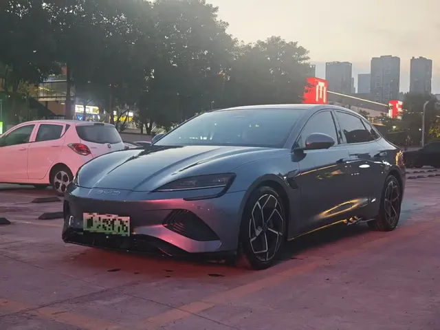 BYD Seal 2022 700km Long Range RWD Edition