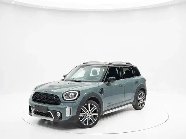 MINI COUNTRYMAN 2023 Second Facelift 2.0T COOPER S ALL4 Connoisseur