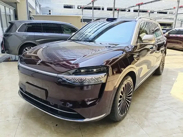 AITO Wenjie AITO M9 2025 Extended Range Ultra 52kWh 6-Seater