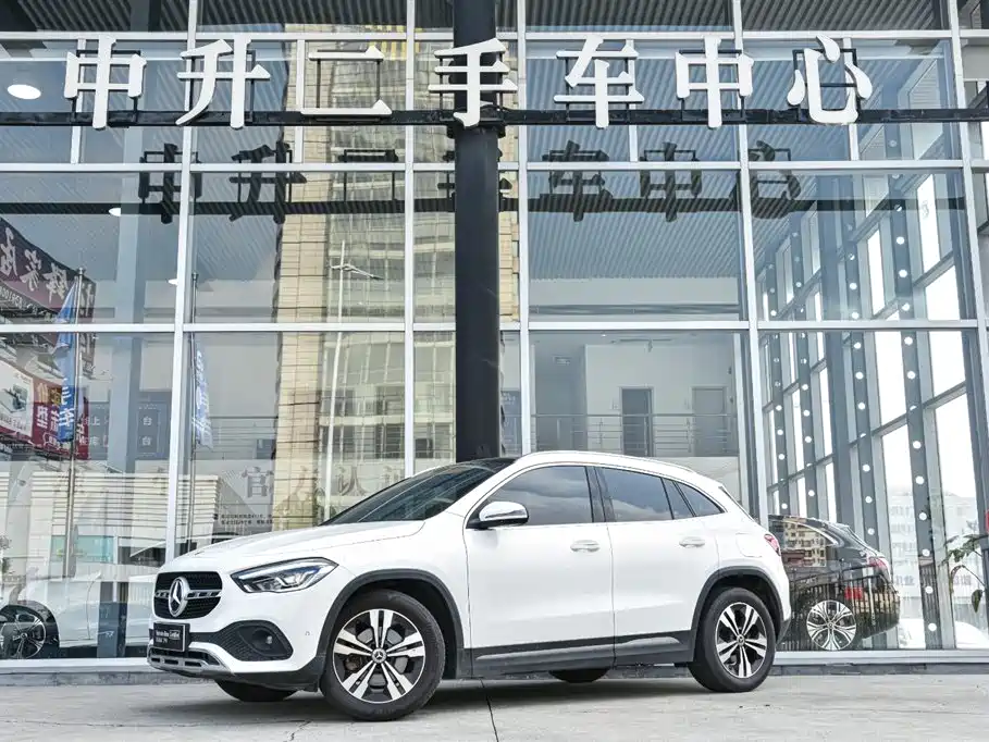 Mercedes-Benz GLA 2022 Facelift GLA 200