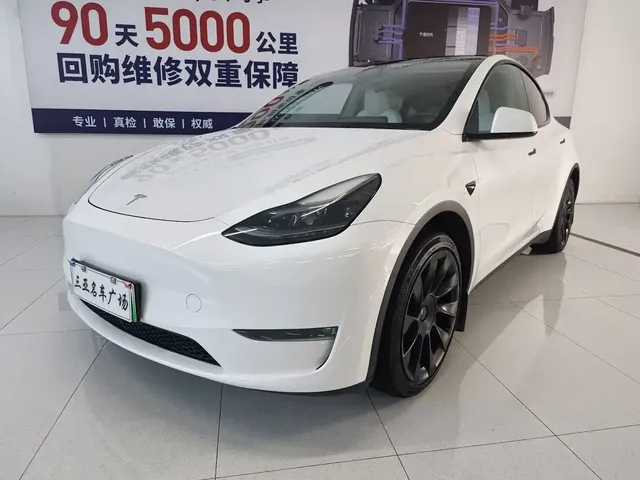 Tesla Model Y 2024 Long Range AWD