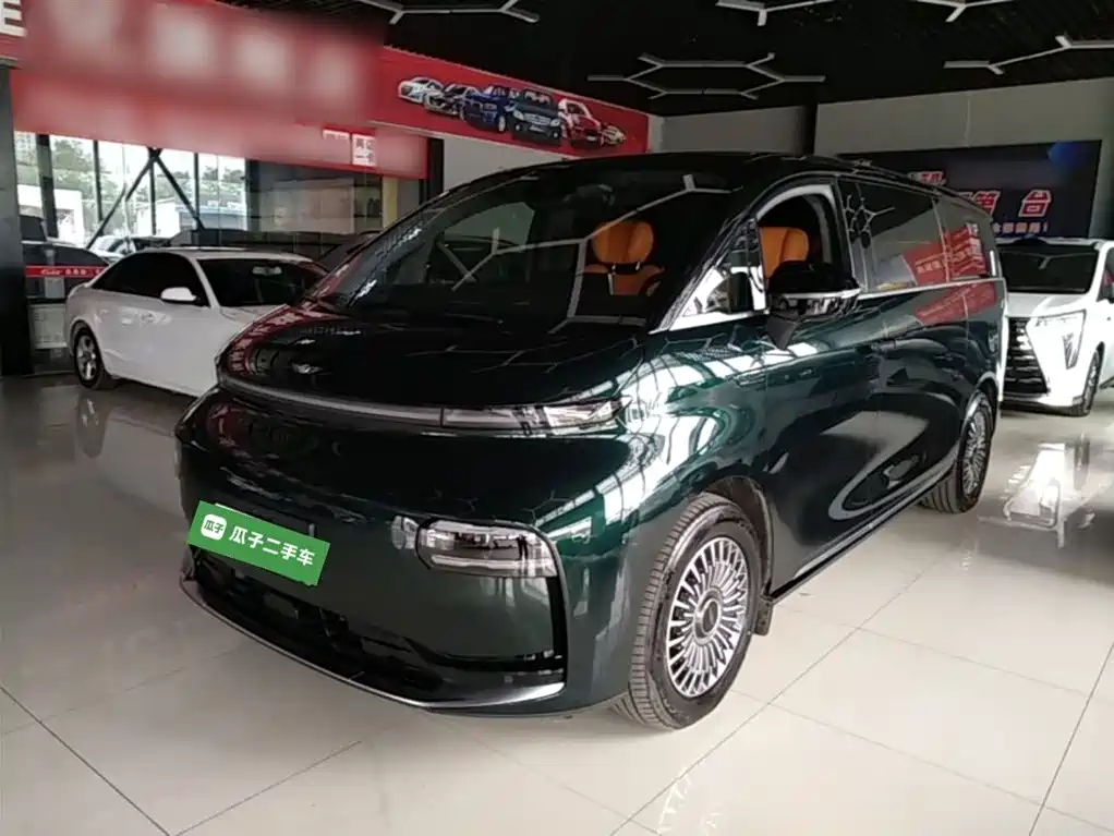 Geely Galaxy Yizhen L380 2025 Model 805km Flagship Edition AWD