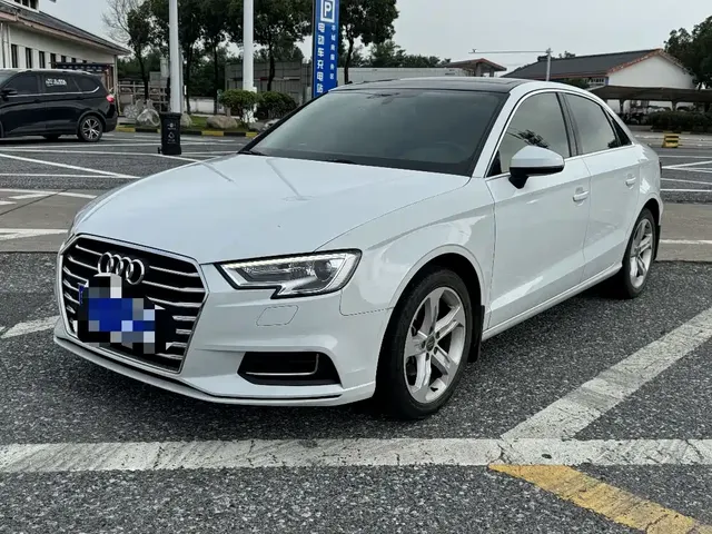 Audi A3 2020 Facelift Limousine 35 TFSI Progressive (China VI)