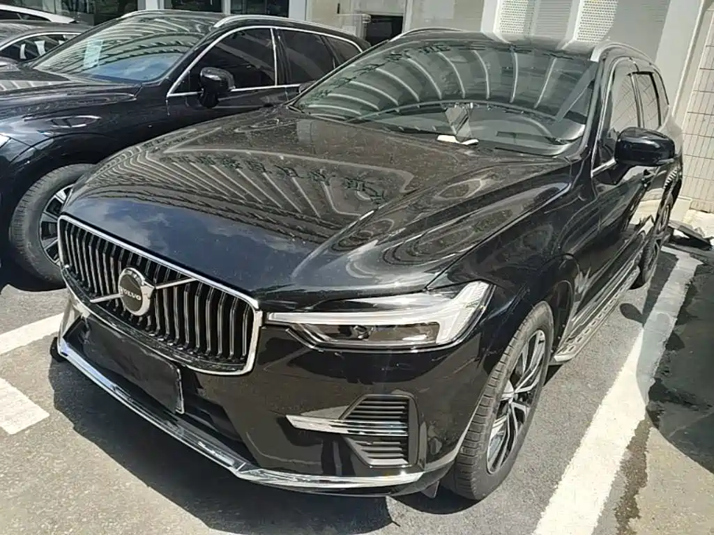 Volvo XC60 2025 B5 AWD Smart Elite Luxury Edition