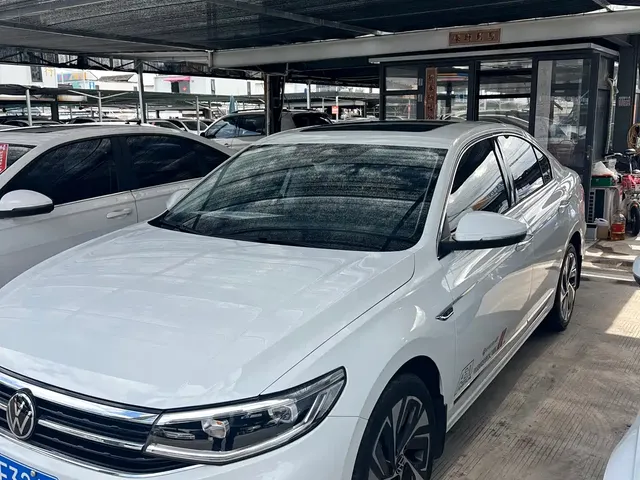 Volkswagen Bora 2024 300TSI DSG Premium Ride Edition