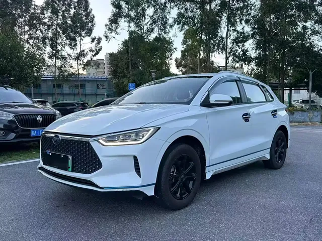 BYD e2 2021 Luxury Edition