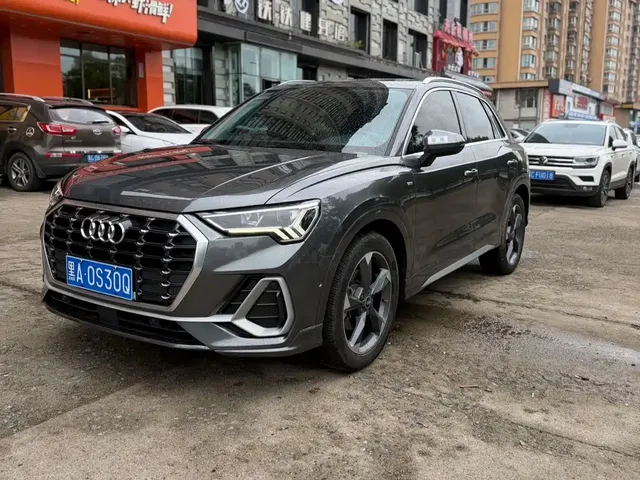 Audi Q3 2022 35 TFSI Fashion Dynamic