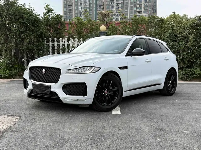 Jaguar F-PACE 2020 2.0T R-Dynamic SE