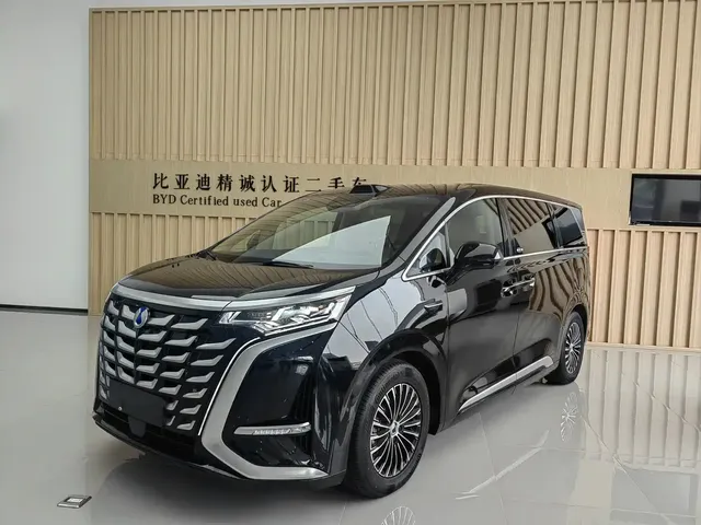 Denza D9 2025 DM-i Smart Drive Edition 1020 AWD Prestige