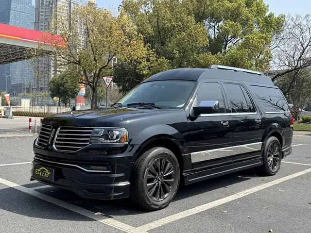 Lincoln Navigator 2018 Model 3.5T Presidential Series China V