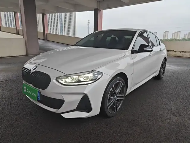 BMW 1 Series 2022 125i M Sport Shadow Edition