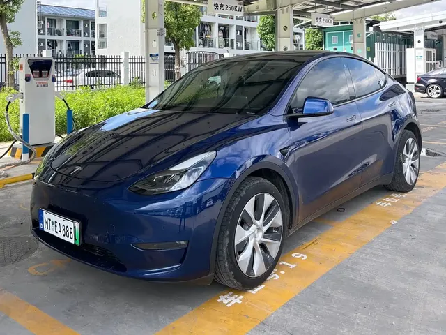 Tesla Model Y 2021 Model Long Range AWD