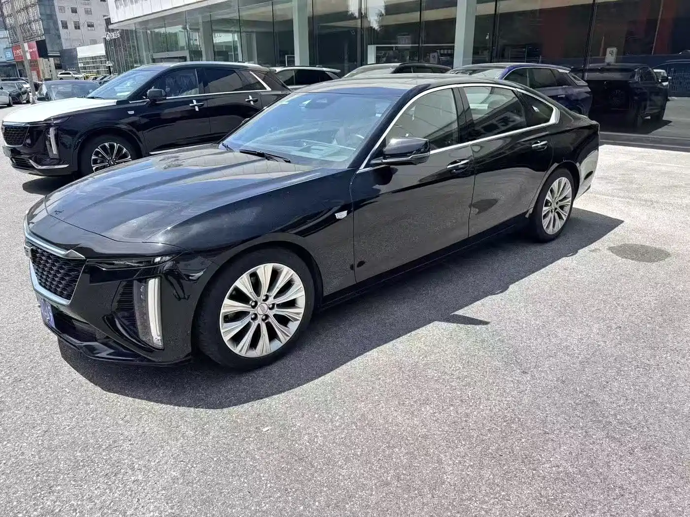 Cadillac CT6 2023 28T Platinum Model