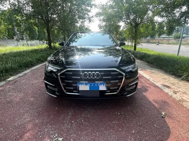 Audi A6L 2024 40 TFSI Luxury Elegance