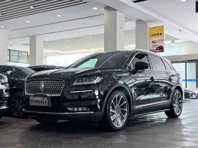 Lincoln Nautilus 2021 2.7T AWD Prestige Edition