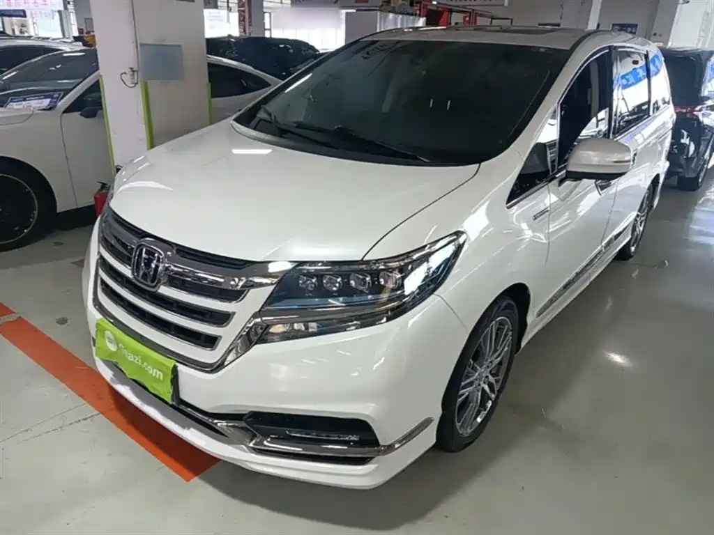 Honda Elysion 2019 2.0L Hybrid Luxury Edition