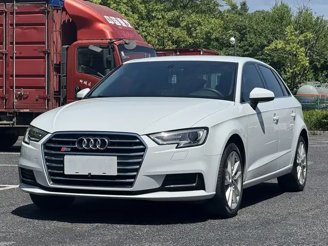 Audi A3 2019 Sportback 35 TFSI Progressive China VI