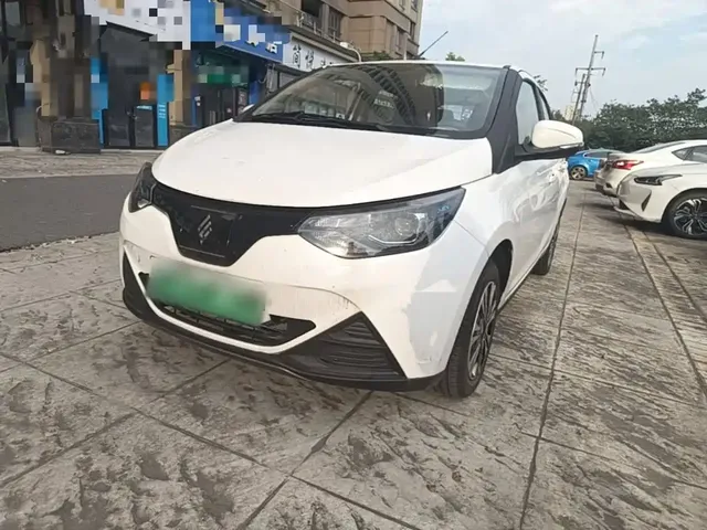JMCG New Energy Little Kirin 2025 PLUS+ Comfort Model
