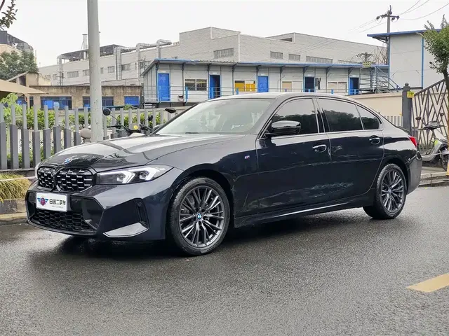 BMW 3 Series 2024 325Li M Sport Shadowline Package