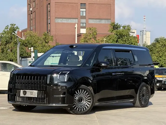 ZEEKR 009 2024 6-seat Executive AWD 108kWh