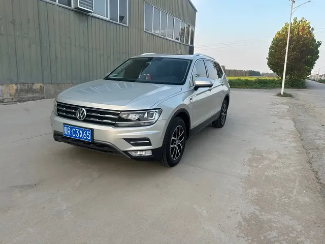 Volkswagen Tiguan L 2018 Facelift 330TSI Automatic 2WD Luxury Edition