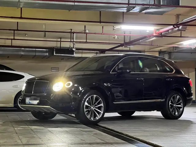 Bentley Bentayga 2022 4.0T V8